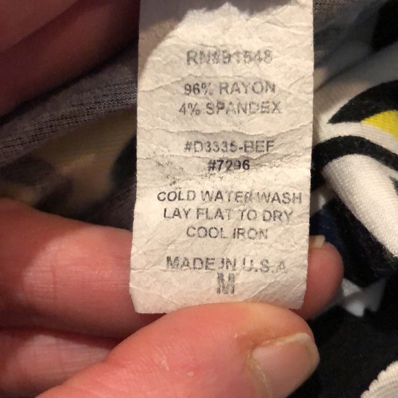 Envi: dress 96% rayon 4% Spandex - Picture 8 of 8